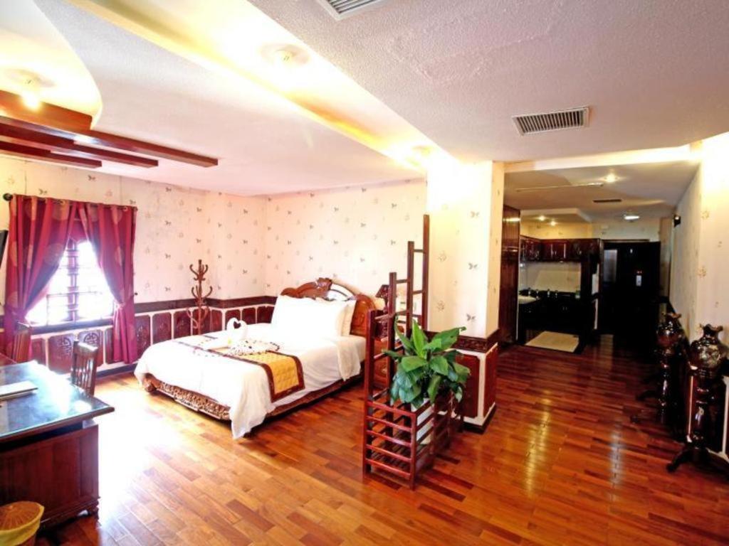 Orient Hotel Дананг Екстер'єр фото